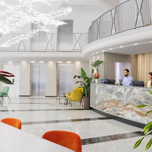 Hotell Ih, Milano
